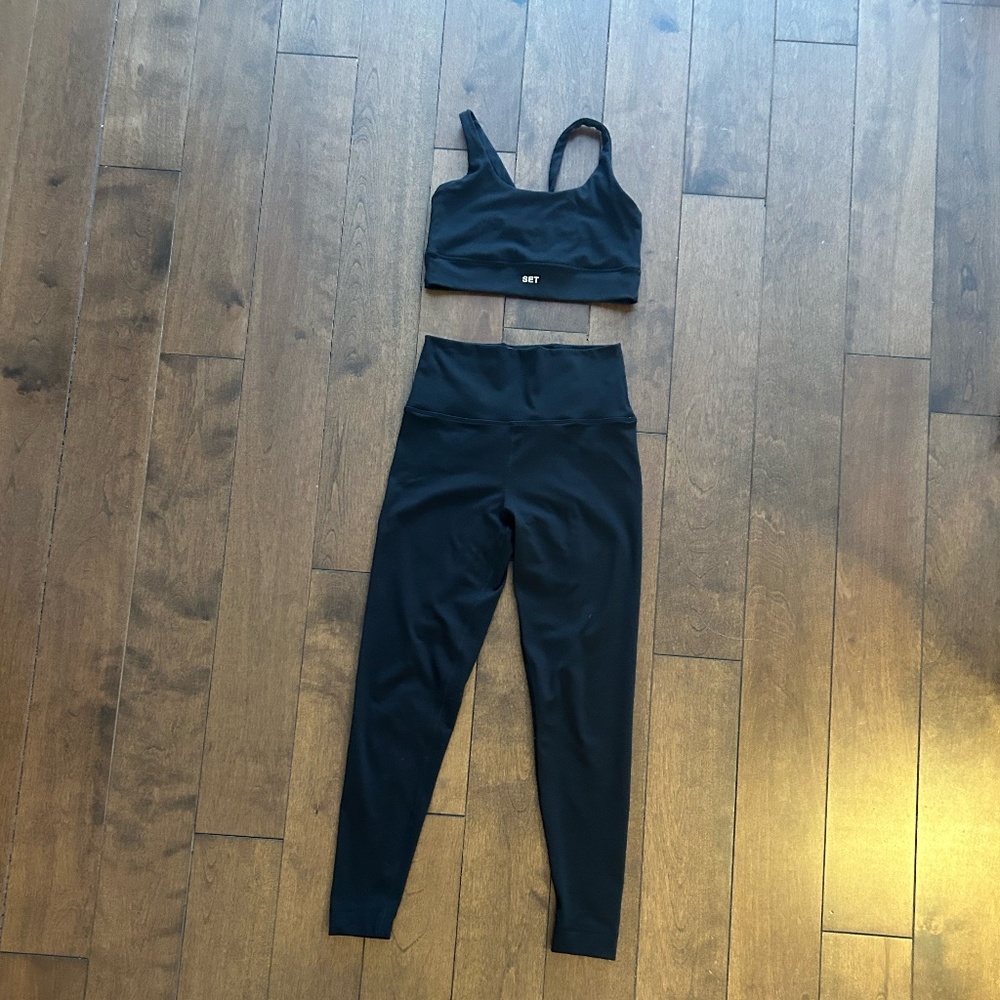 Set Active LuxForm Black Workout Set